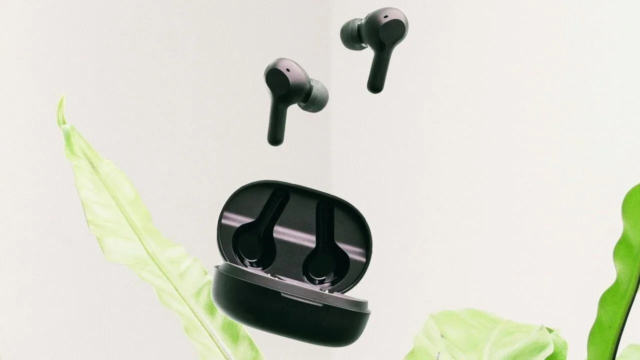 Best tws earbuds under 6000 sale